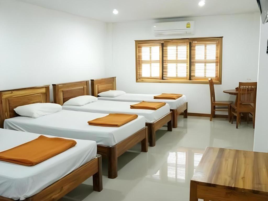 Thongphaphum Place Exterior foto