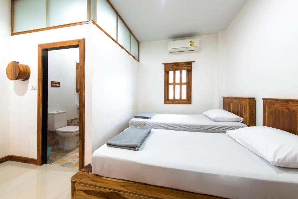 Thongphaphum Place Exterior foto