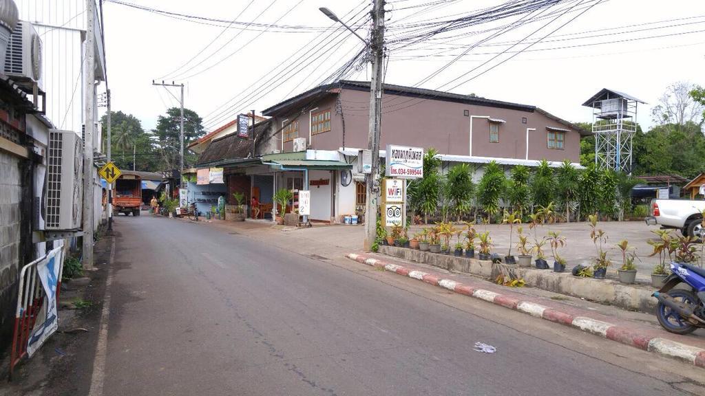 Thongphaphum Place Exterior foto